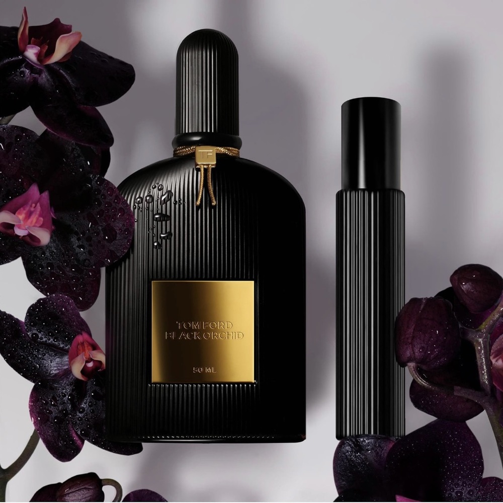 TOM FORD black orchard perfume.